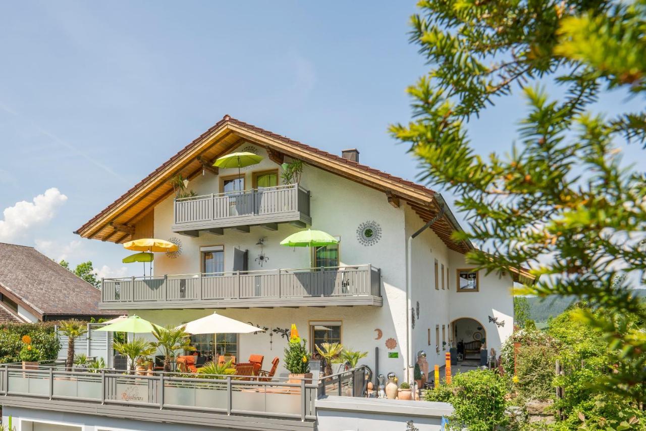 Wander Und Aktiv Hotel Roesslwirt Lam Exterior photo