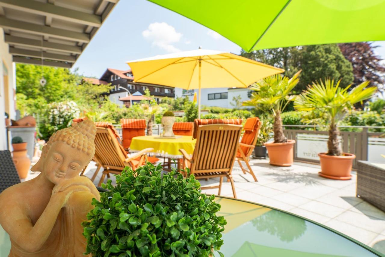 Wander Und Aktiv Hotel Roesslwirt Lam Exterior photo